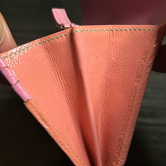 YSL long wallet in patent leather. - Picture 3 of 16